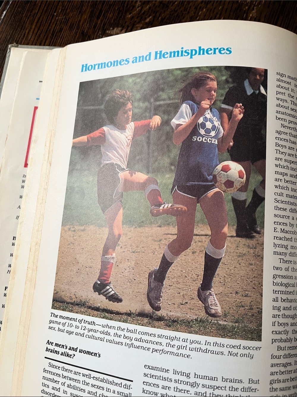 Reader's Digest "ABC's of The Human" Hardcover Book - Cream Cover Page - Picture 5 of 9